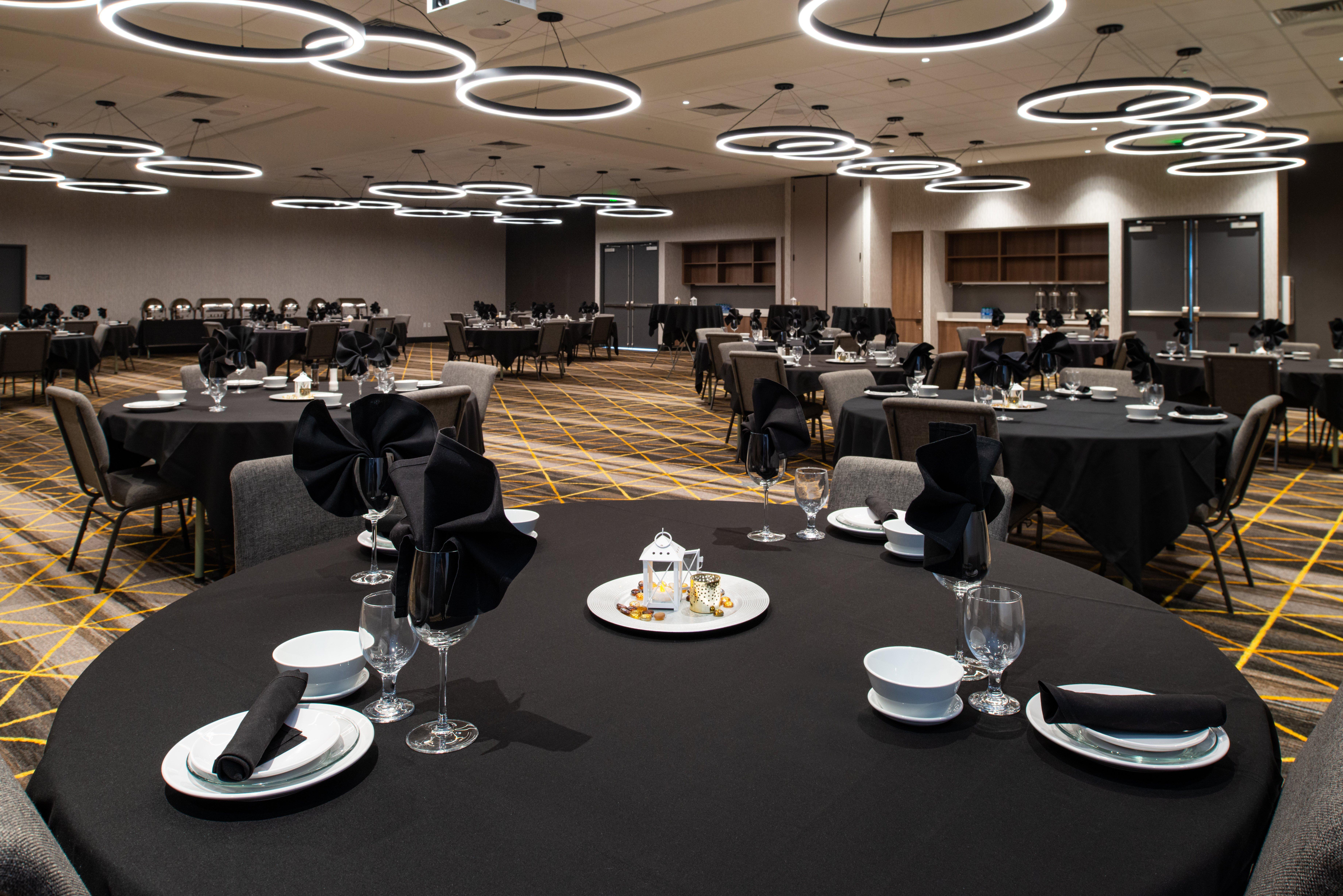 Holiday Inn & Suites - Idaho Falls By Ihg Exterior foto
